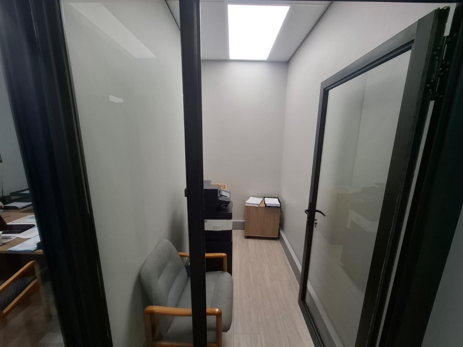 To Let Commercial Property for Rent in Springbok Park Western Cape